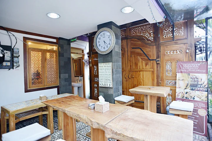 Бандунг: ZEN Rooms Cibogo Pasteur