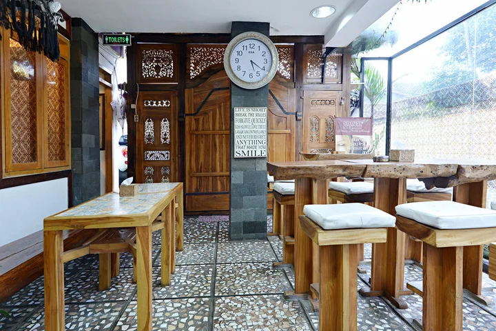 Бандунг: ZEN Rooms Cibogo Pasteur