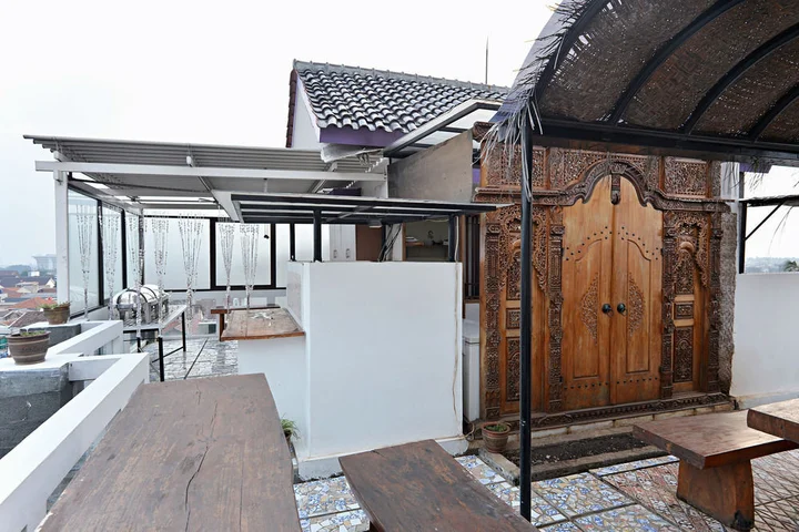 Бандунг: ZEN Rooms Cibogo Pasteur