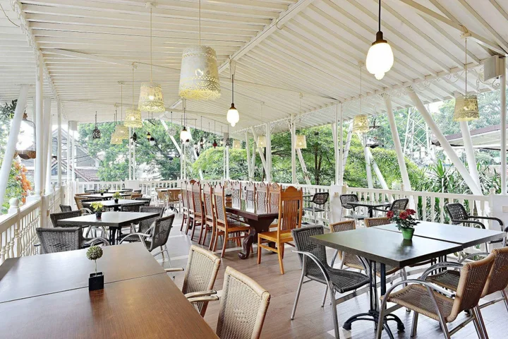 Бандунг: ZEN Rooms Sukaresmi Karang Setra