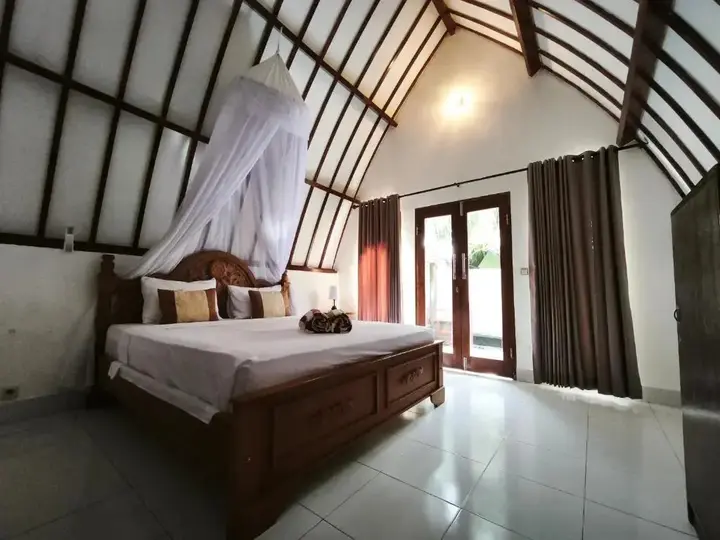 Гили Аир: Matahari Bungalow 3