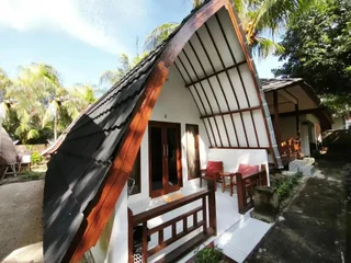 Гили Аир: Matahari Bungalow 3