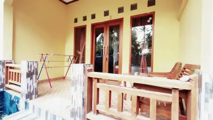 Гили Аир: Matahari Bungalow 3