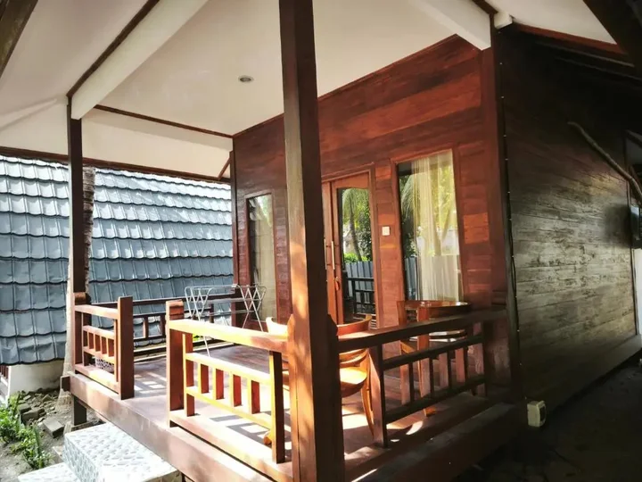 Гили Аир: Matahari Bungalow 3