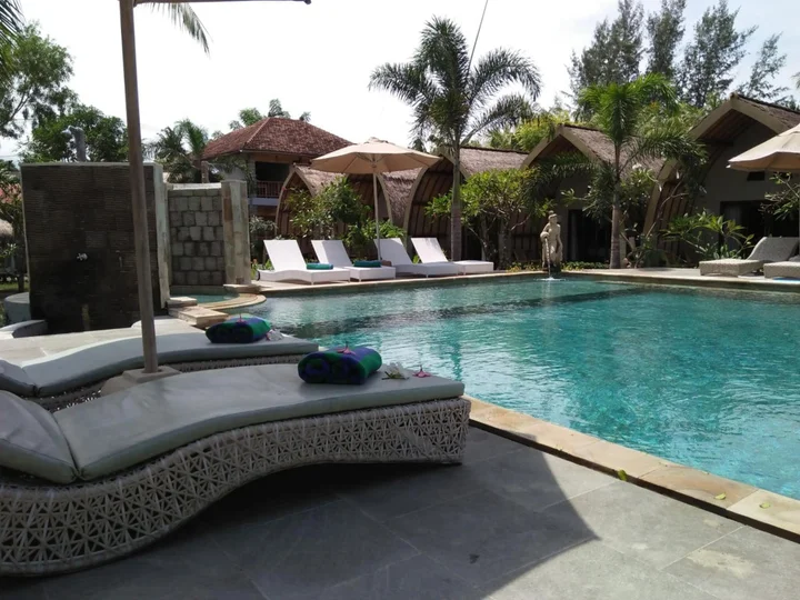 Гили Аир: Puri Air Beach Resort and Spa