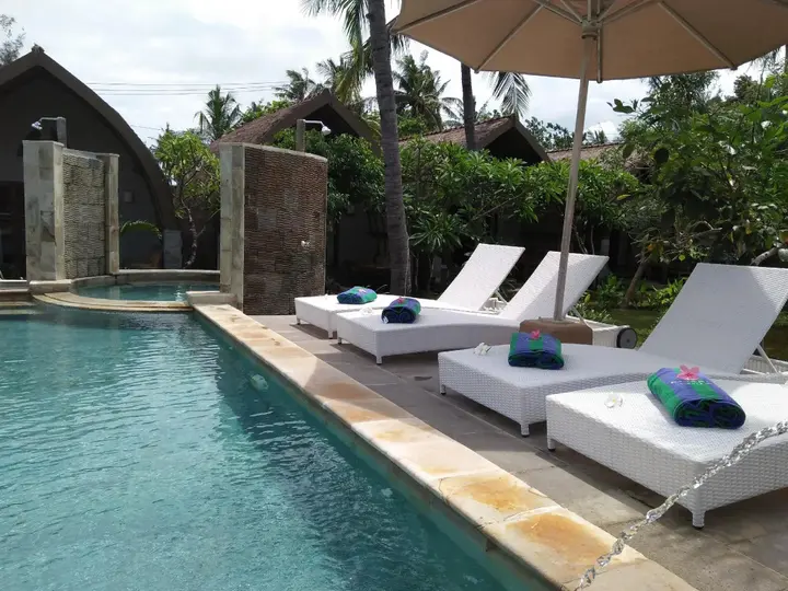 Гили Аир: Puri Air Beach Resort and Spa
