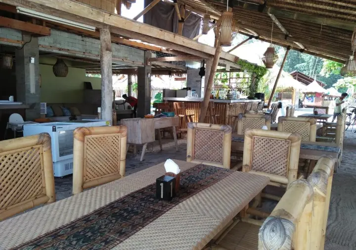 Гили Аир: Puri Air Beach Resort and Spa