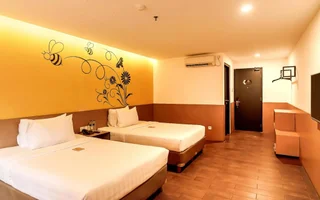 Тангеранг: Yellow Bee Tangerang