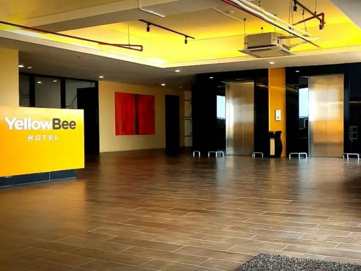 Тангеранг: Yellow Bee Tangerang