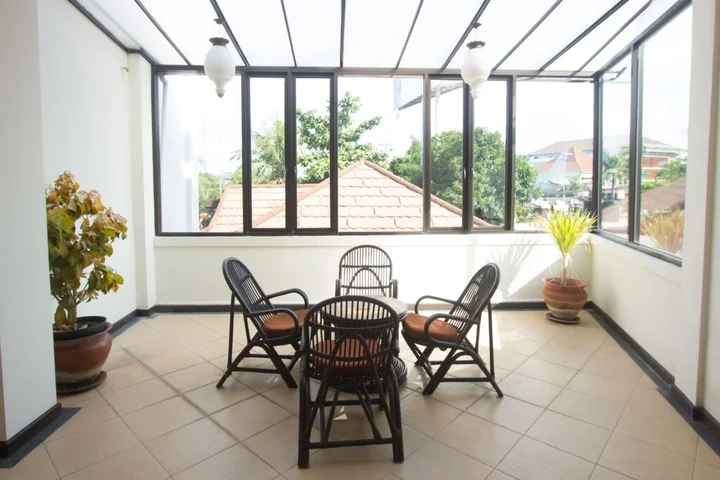 Джимбаран: Maxi Hotel Kedonganan