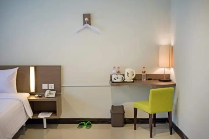 Сурабая: Whiz Prime Hotel Darmo Harapan Surabaya