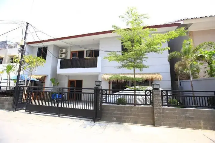 Джакарта: RedDoorz near Hayam Wuruk
