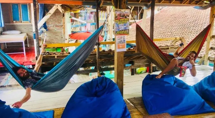 Гили Траванган: Gili La Boheme