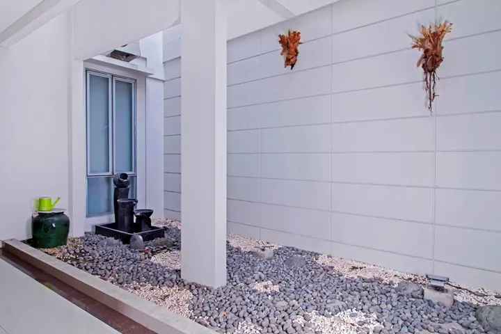 Джакарта: RedDoorz Plus @ Kelapa Dua Kebon Jeruk