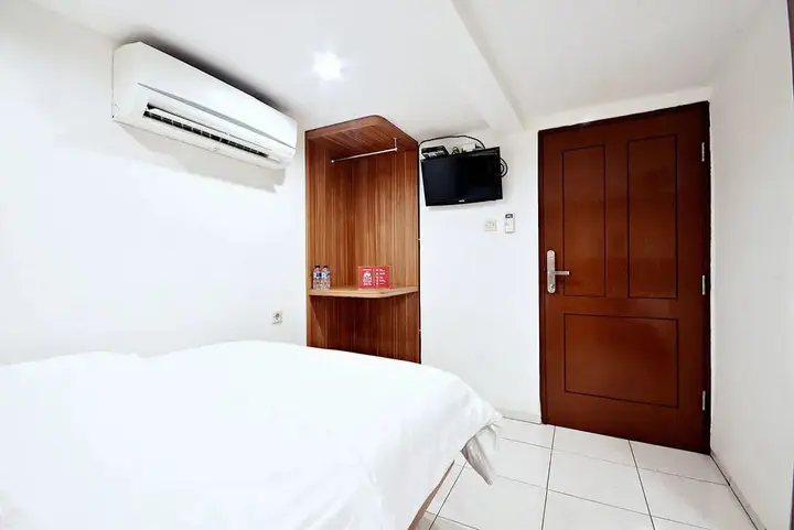 Джакарта: ZEN Rooms Basic Green Apple