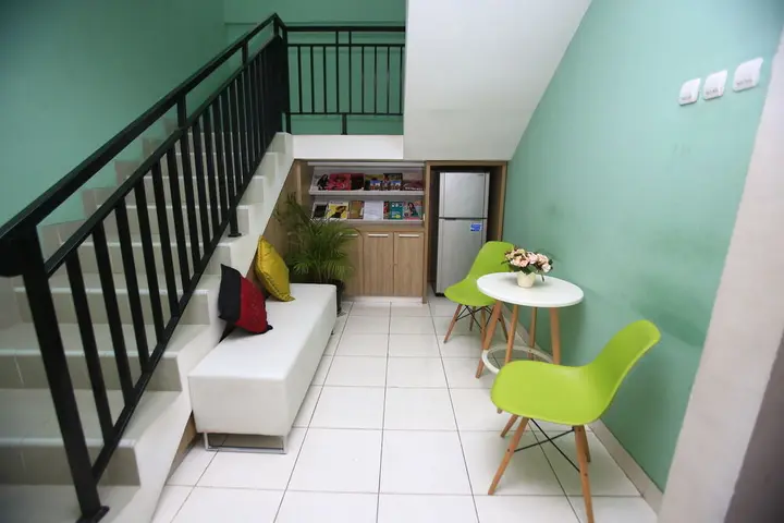 Джакарта: RedDoorz @ Karet Pedurenan 2