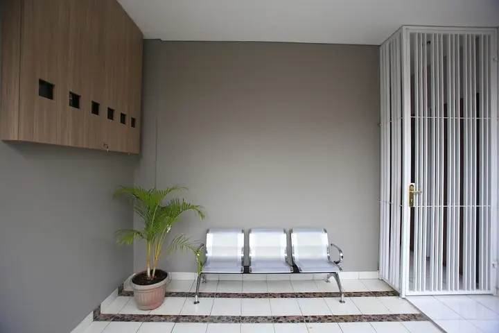 Джакарта: RedDoorz @ Karet Pedurenan 2