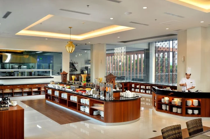 Батуретно: The Atrium Hotel and Resort Yogyakarta