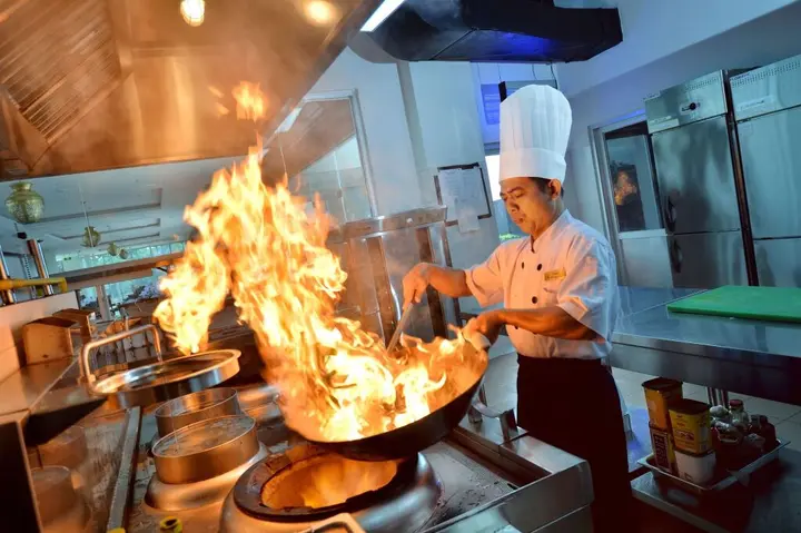 Батуретно: The Atrium Hotel and Resort Yogyakarta