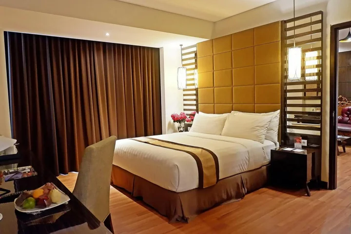 Батуретно: The Atrium Hotel and Resort Yogyakarta
