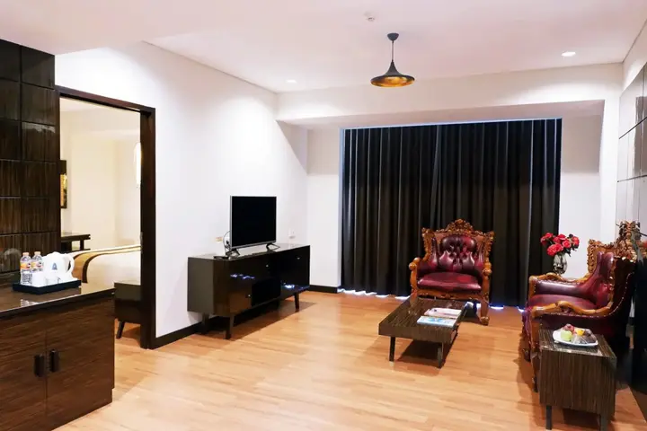 Батуретно: The Atrium Hotel and Resort Yogyakarta