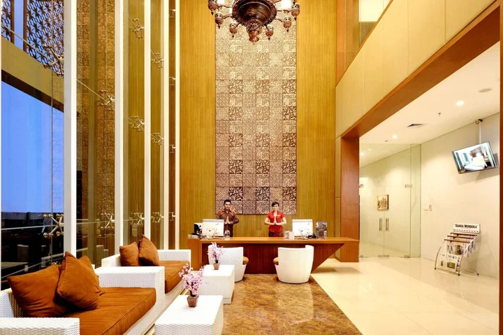 Батуретно: The Atrium Hotel and Resort Yogyakarta