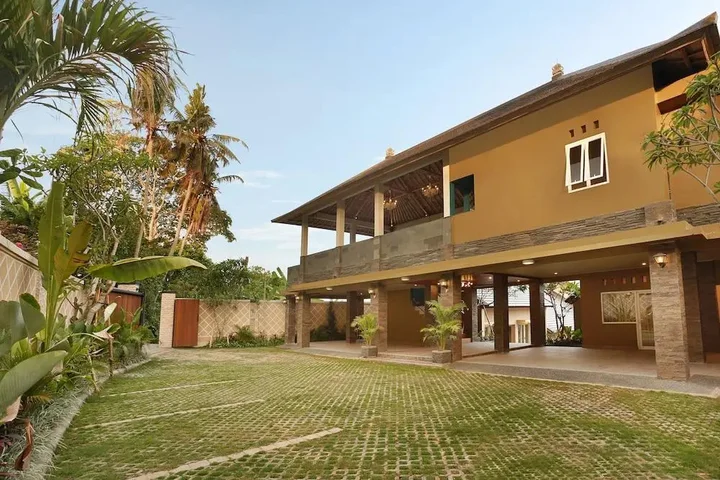 Чангу: Askara Canggu Townhouse