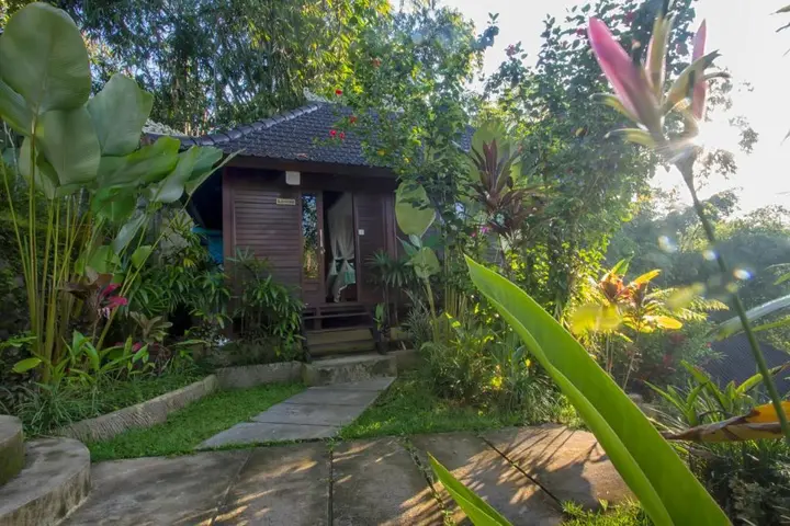 Тегаллаланг: Wedang Villa