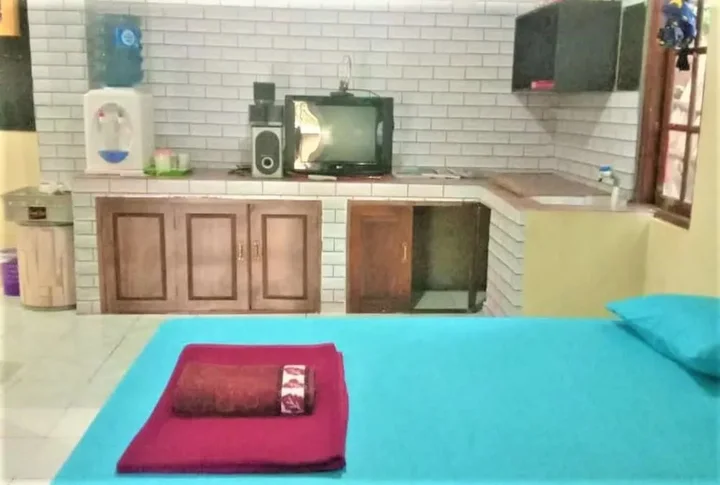 Батуретно: Penginapan Rudi Syariah