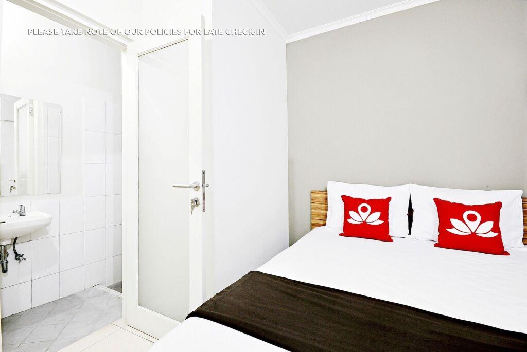 Джакарта: ZEN Rooms Mampang Prapatan Syariah