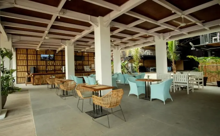 Гили Траванган: Gili Sands Hotel & Bar