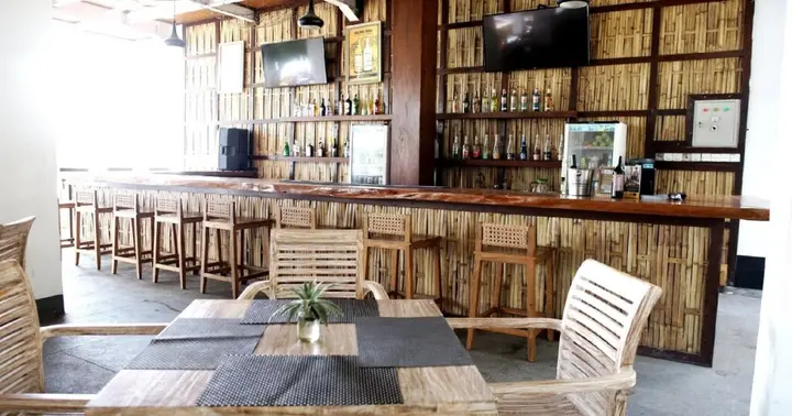 Гили Траванган: Gili Sands Hotel & Bar