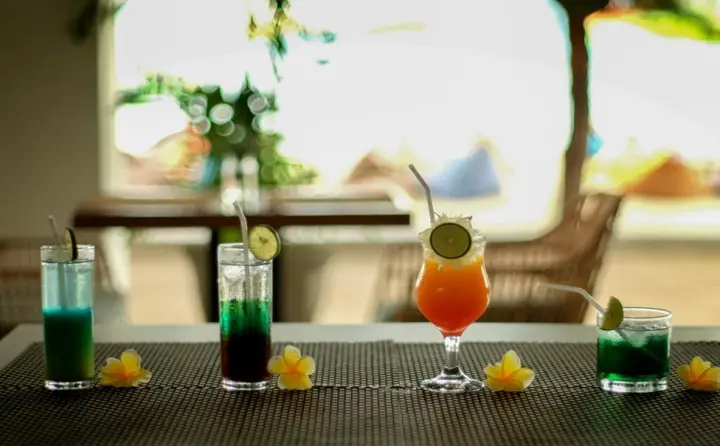 Гили Траванган: Gili Sands Hotel & Bar