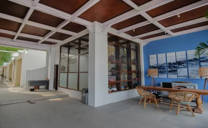 Гили Траванган: Gili Sands Hotel & Bar