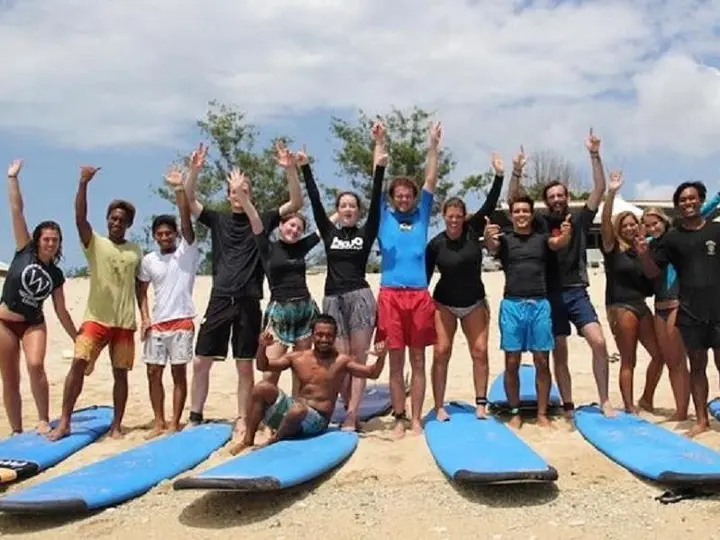 Чангу: Wave Hunters Surf Camp