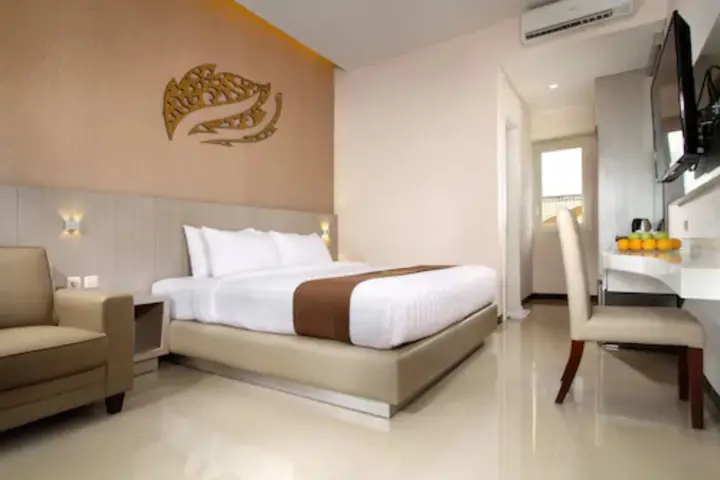 Маланг: GETS Hotel
