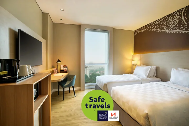 Суракарта: Swiss-Belinn Saripetojo Solo