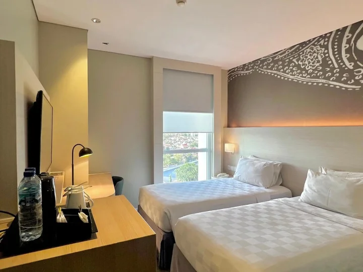 Суракарта: Swiss-Belinn Saripetojo Solo