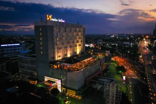 Суракарта: Swiss-Belinn Saripetojo Solo