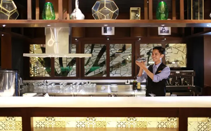 Суракарта: Swiss-Belinn Saripetojo Solo