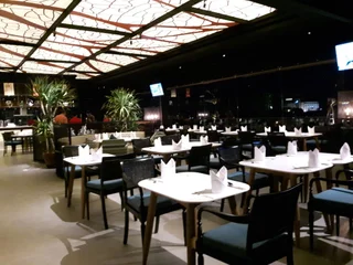 Суракарта: Swiss-Belinn Saripetojo Solo