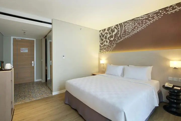 Суракарта: Swiss-Belinn Saripetojo Solo