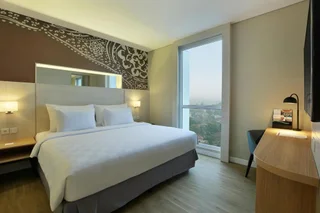 Суракарта: Swiss-Belinn Saripetojo Solo