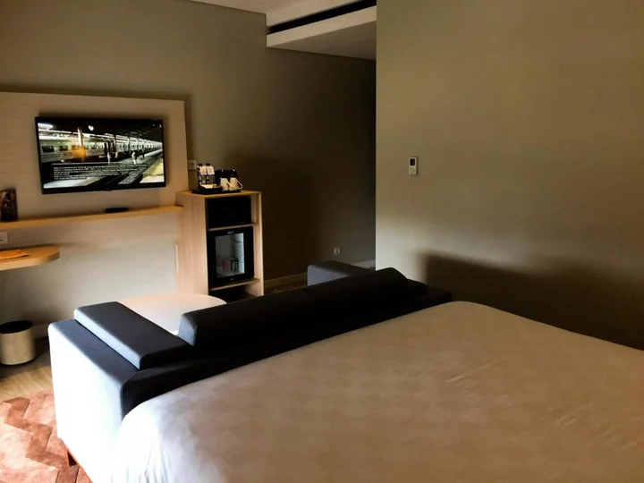 Суракарта: Swiss-Belinn Saripetojo Solo