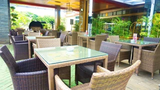 Legok: Sapphire Sky Hotel BSD City