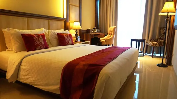 Legok: Sapphire Sky Hotel BSD City