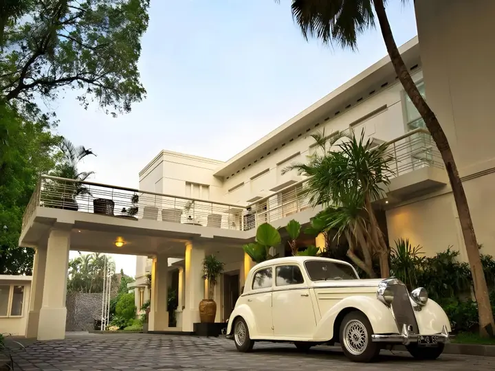 Маланг: The Shalimar Boutique Hotel