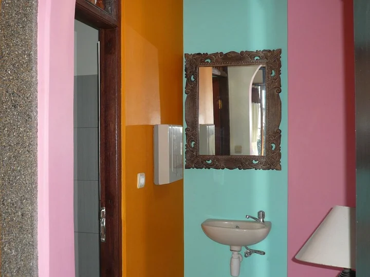 Бунутан: Cest Bon Homestay 1