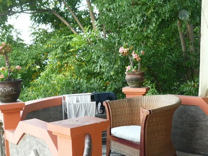 Бунутан: Cest Bon Homestay 1