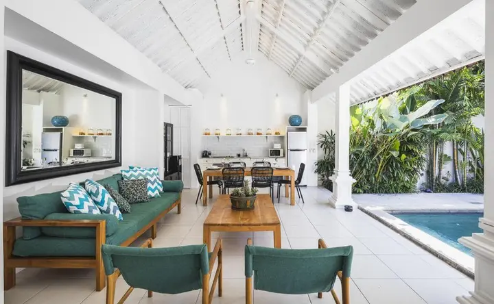 Кута: Villa Merah Seminyak